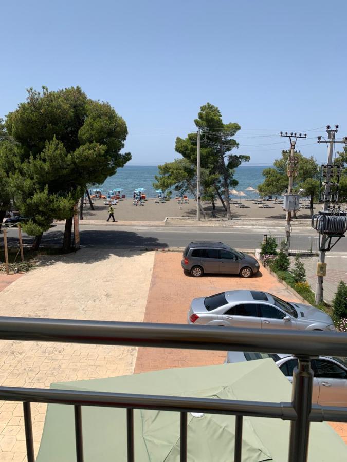 Hotel Sunny Breeze Shëngjin Zewnętrze zdjęcie