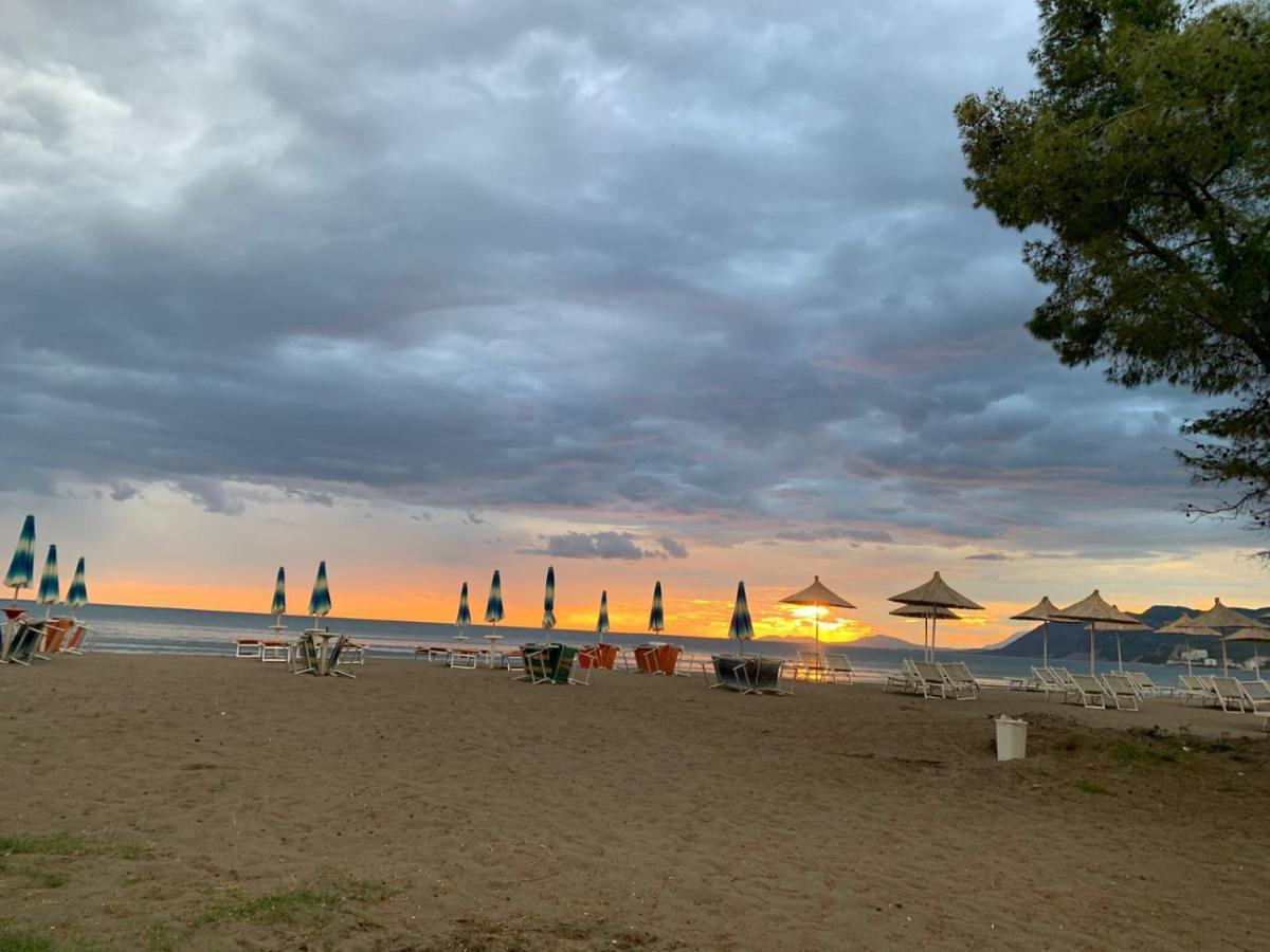 Hotel Sunny Breeze Shëngjin Zewnętrze zdjęcie